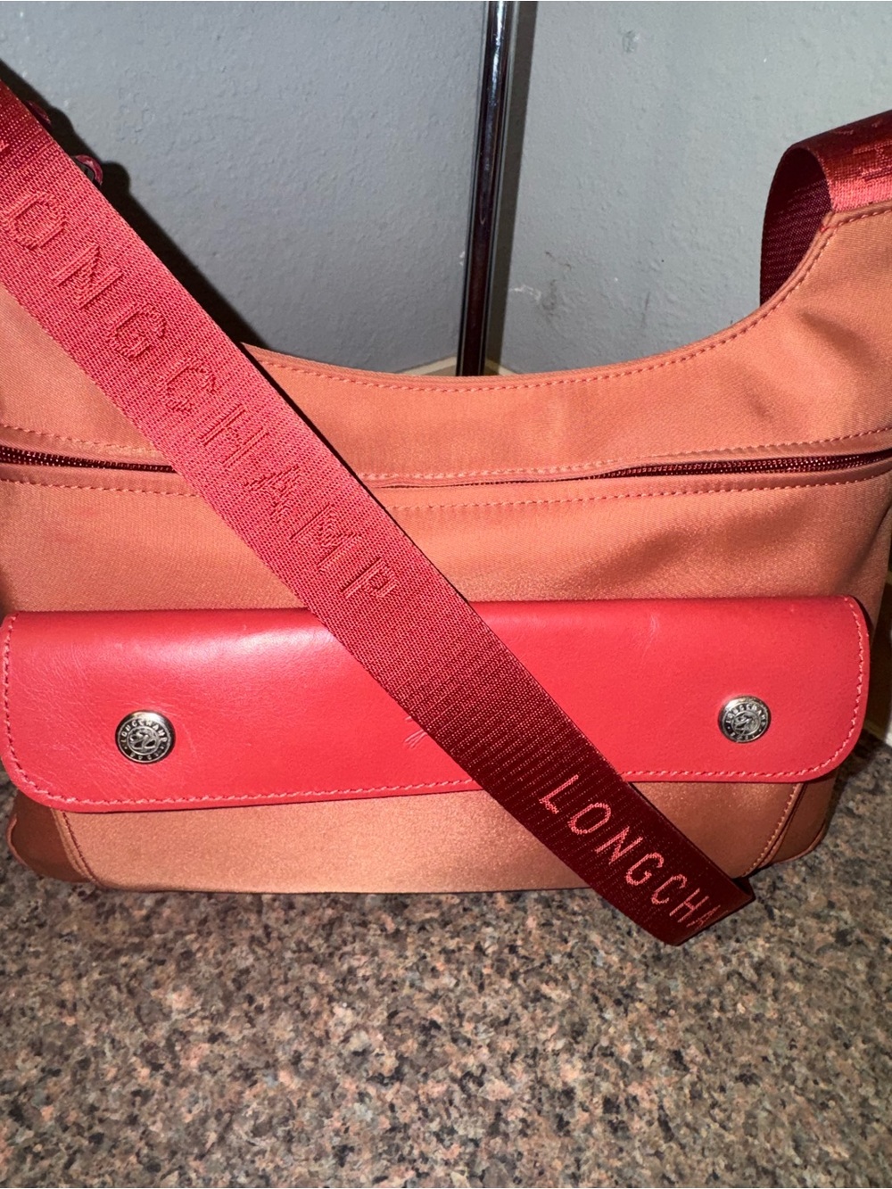Longchamp authentic Planètes Crossbody Messenger Bag EUC - Picture 3 of 12